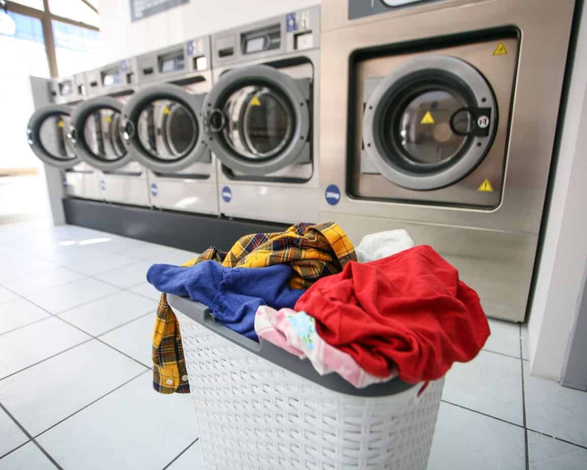 Find a Cheap Laundromat Near Me [Clean & Safe!]